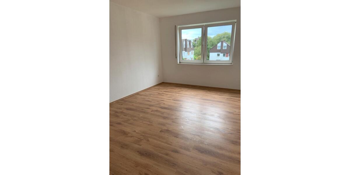 Etagenwohnung Bad Driburg - 2.5 Zimmer, 65 m&sup2;, 470&euro; | Angebot:27605556