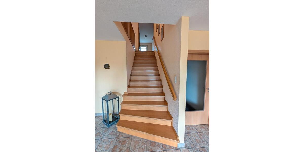 Mehrfamilienhaus, Wohnhaus Steinheim - 8 Zimmer, 320 m&sup2;, 420.000&euro; | Angebot:26048679