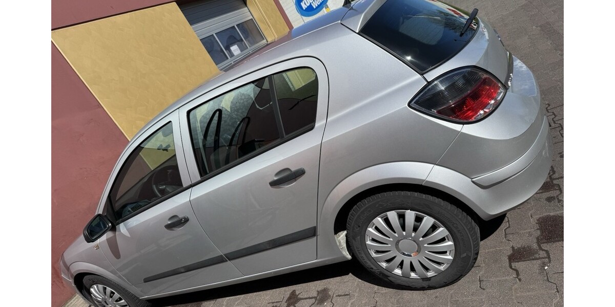 Opel Astra 190.000 km 2.250 € Paderborn 33104