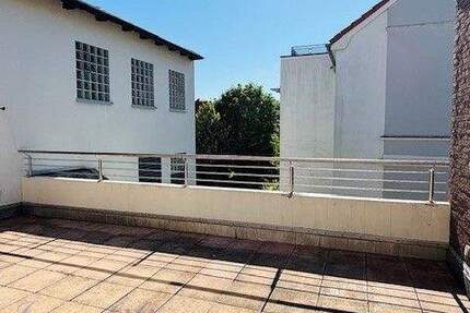 Wohnung Detmold Innenstadt - 5 Zimmer, 200 m&sup2;, 980&euro; | Angebot:25229346