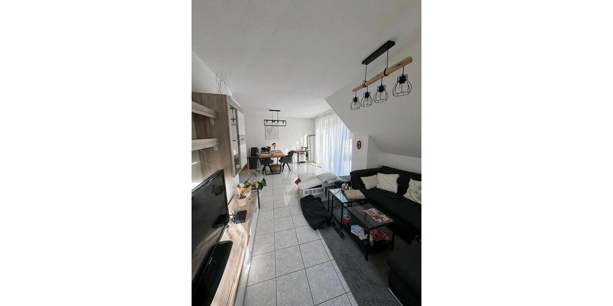 Etagenwohnung Paderborn Neuenbeken - 3 Zimmer, 87 m&sup2;, 770&euro; | Angebot:24737577