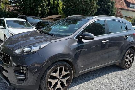 Kia Sportage 164.000 km 12.999 &euro; Detmold 32758