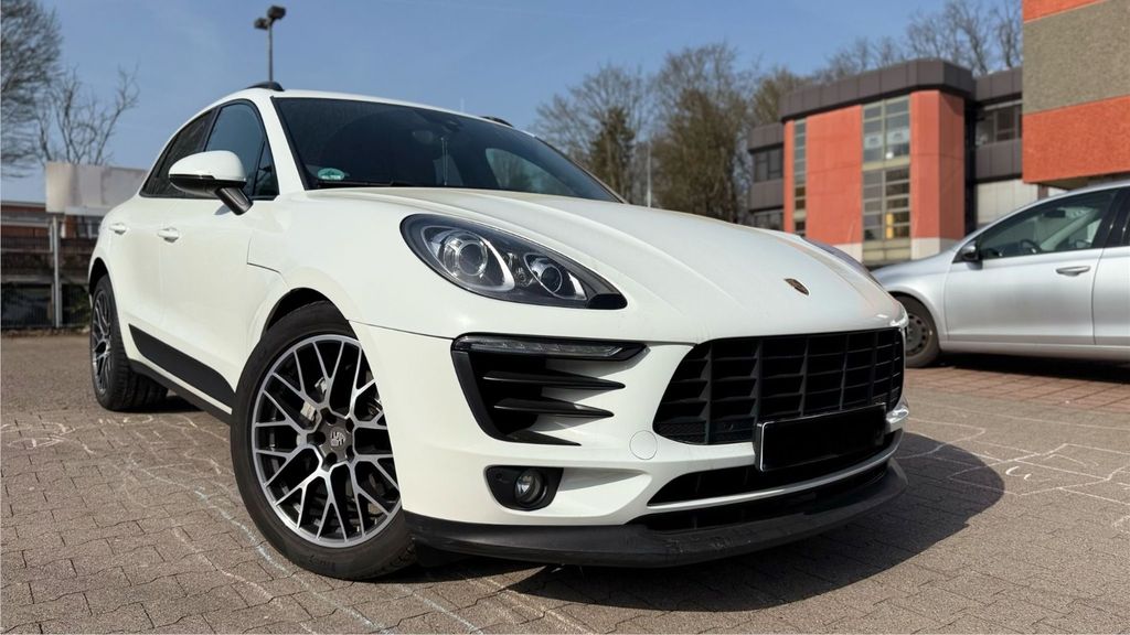 Porsche Macan 149.999 km 34.990 &euro; Detmold 32756