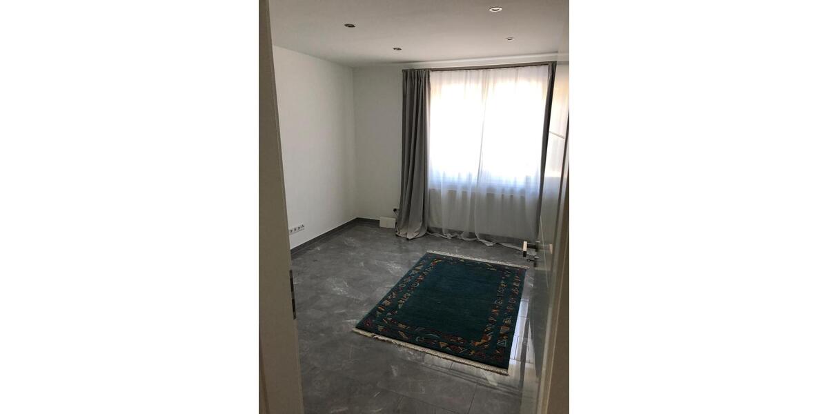 Einfamilienhaus Bad Lippspringe - 9 Zimmer, 237 m&sup2;, 499.000&euro; | Angebot:27113652