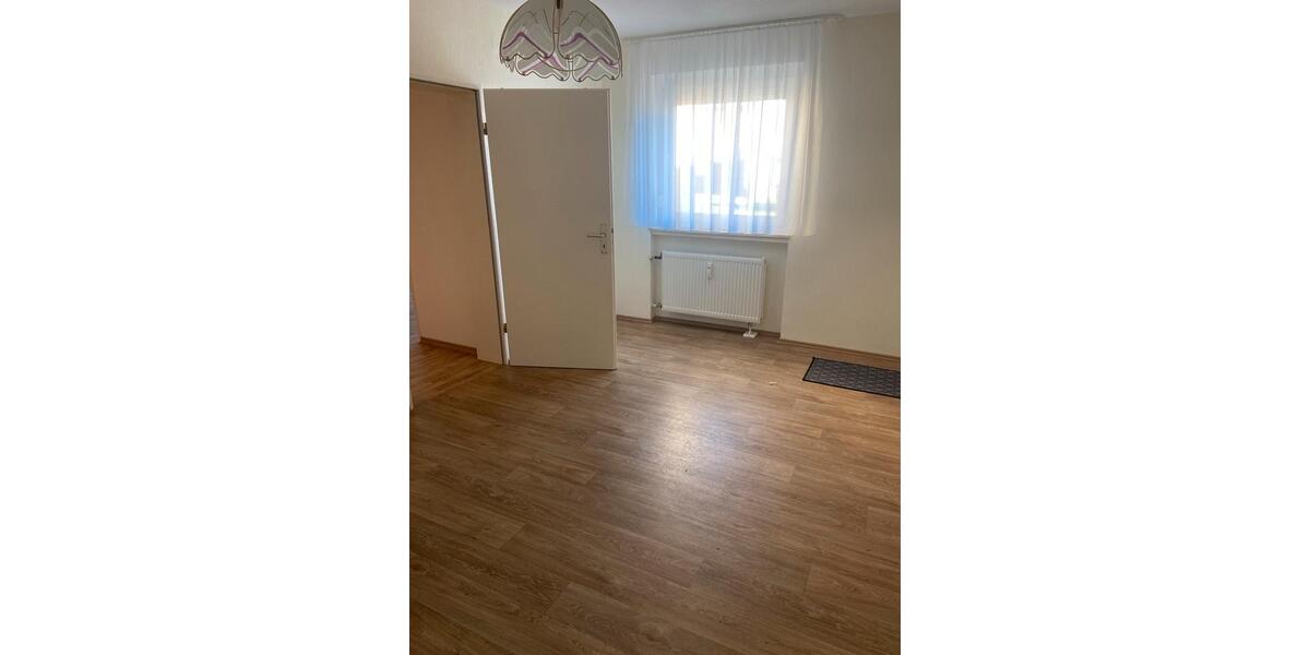Etagenwohnung Detmold Hakedahl - 4 Zimmer, 82 m&sup2;, 147.000&euro; | Angebot:25382912