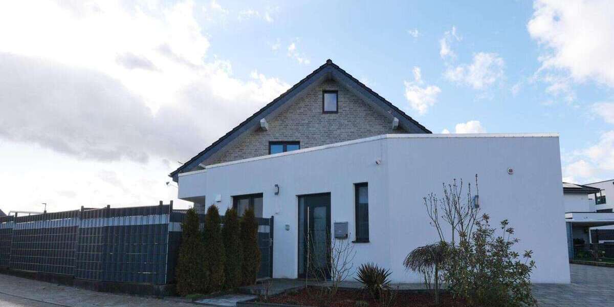 Einfamilienhaus Bad Wünnenberg - 8 Zimmer, 214 m&sup2;, 499.000&euro; | Angebot:25804529