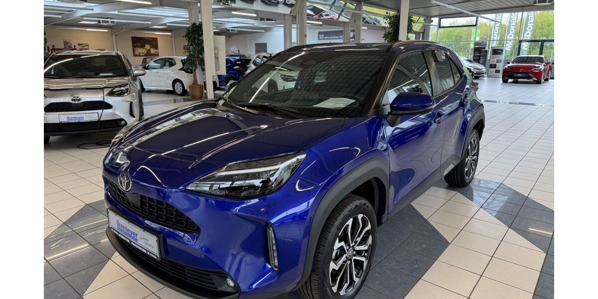 Toyota Yaris Cross 12.710 km 25.790 &euro; Paderborn 33104