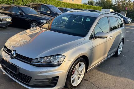 VW Golf 85.000 km 17.999 &euro; Paderborn 33100