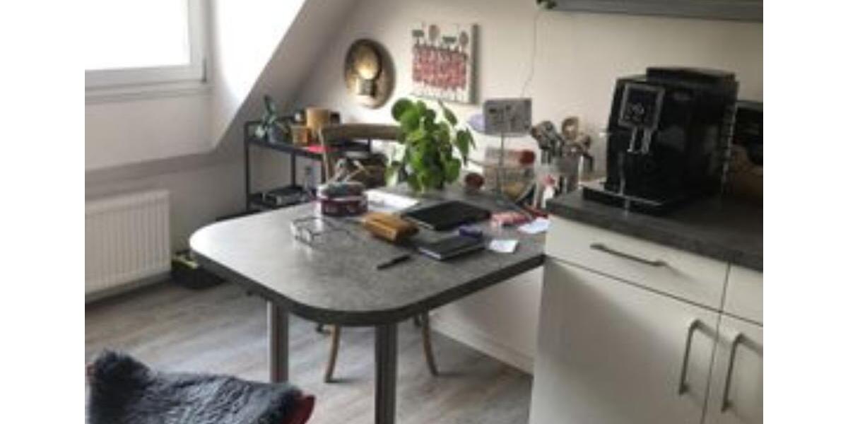 Dachgeschoßwohnung Lippstadt - 3 Zimmer, 85 m&sup2;, 220.000&euro; | Angebot:20111607