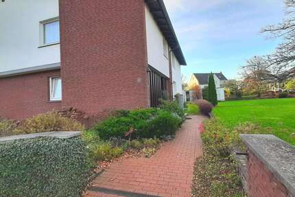 Haus Detmold Hiddesen - 6 Zimmer, 186 m&sup2;, 435.000&euro; | Angebot:23589748