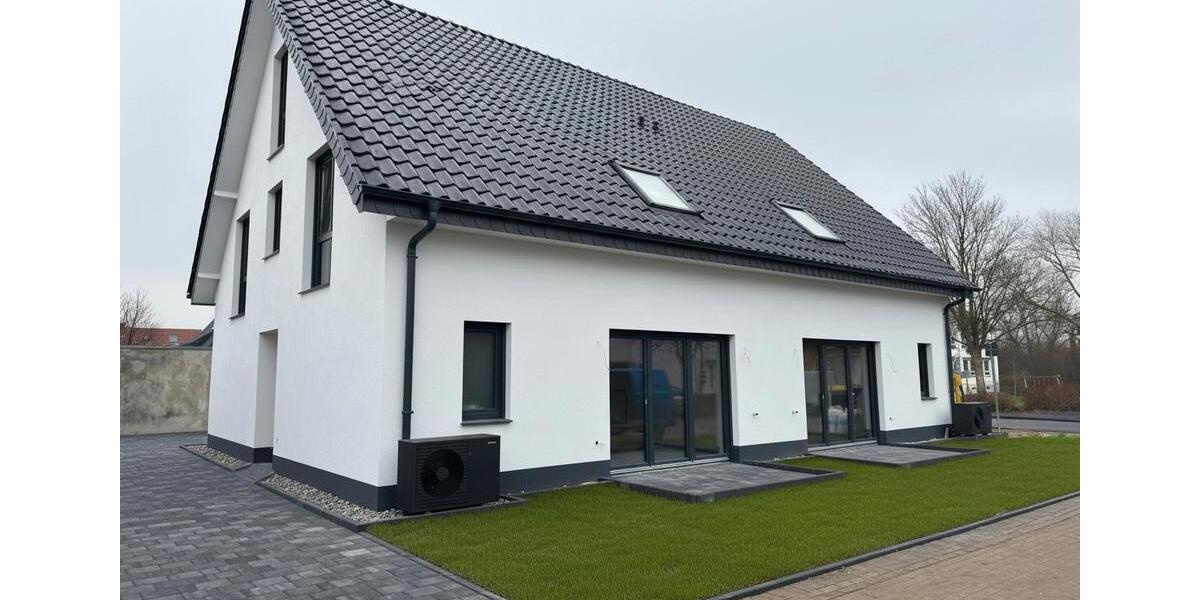 Doppelhaushälfte Salzkotten - 6 Zimmer, 138 m&sup2;, 459.000&euro; | Angebot:26116278