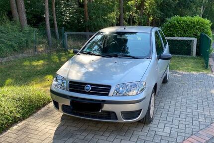Fiat Punto 204.829 km 1.000 &euro; Schloß Holte 33758
