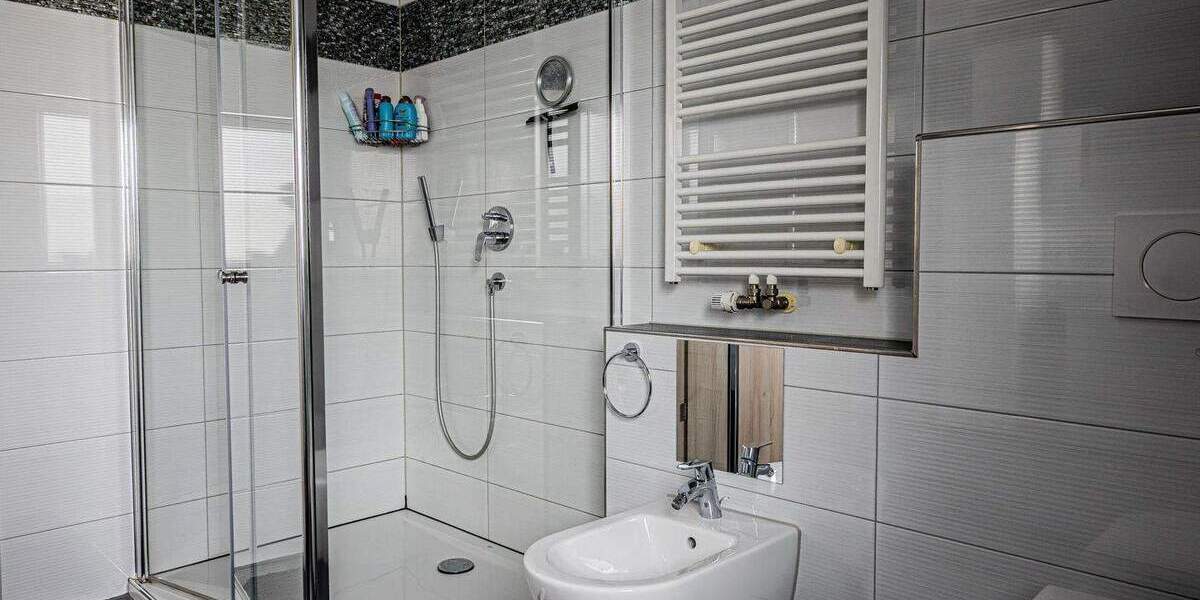 Mehrfamilienhaus, Wohnhaus Bad Wünnenberg Haaren - 4 Zimmer, 138 m&sup2;, 439.000&euro; | Angebot:25821887