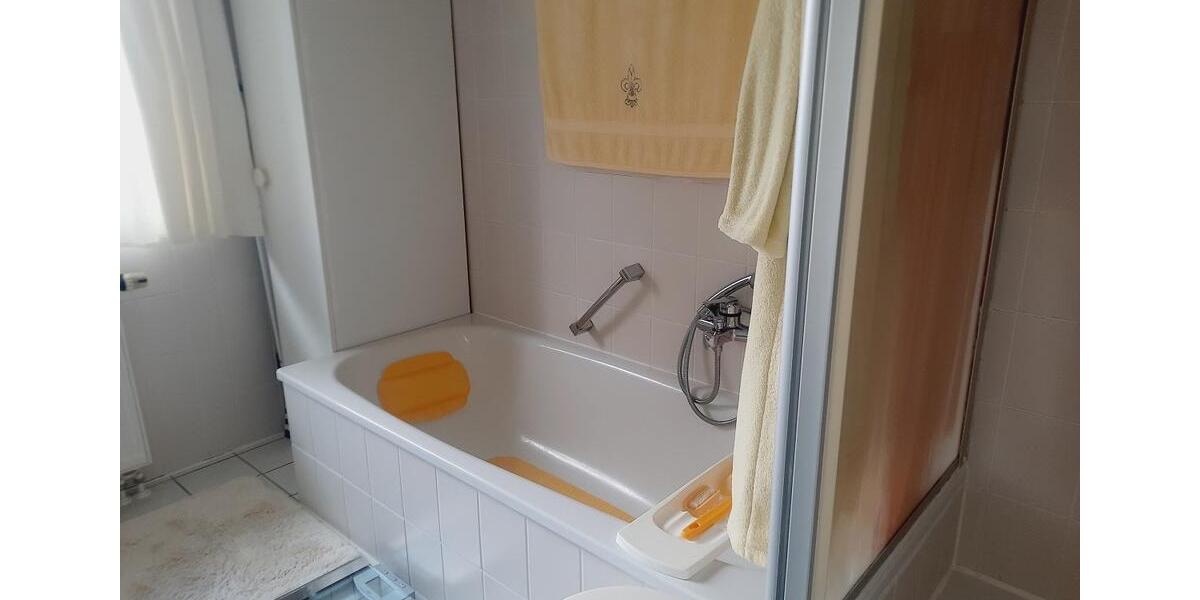 Etagenwohnung Horn-Bad Meinberg Bad Meinberg - 2 Zimmer, 74 m&sup2;, 480&euro; | Angebot:26334957