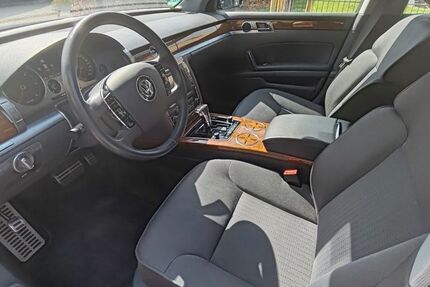 VW Phaeton 98.000 km 19.999 &euro; Lippstadt 59558