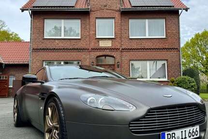 Aston Martin V8 149.500 km 44.500 &euro; Salzkotten 33154