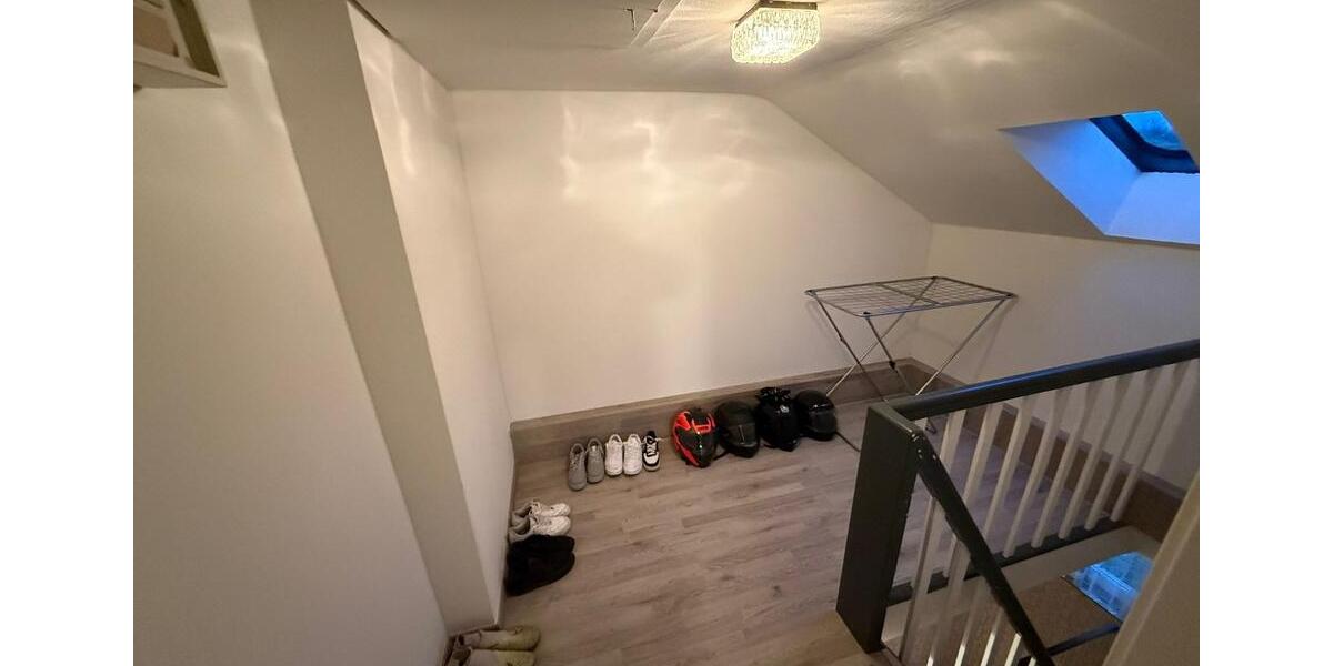 Dachgeschoßwohnung Horn-Bad Meinberg Bad Meinberg - 2 Zimmer, 40 m&sup2;, 380&euro; | Angebot:26337249