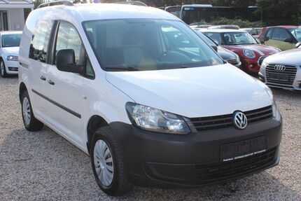 VW Caddy 17.000 km 6.490 &euro; Paderborn 33106