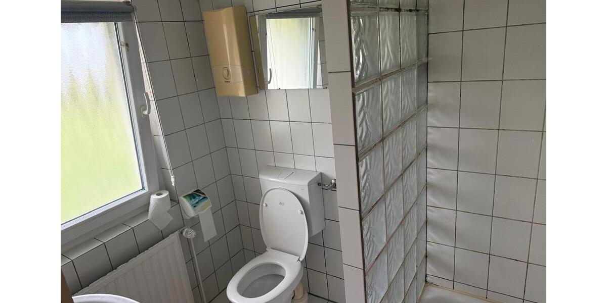 Erdgeschoßwohnung Paderborn Neuenbeken - 3 Zimmer, 70 m&sup2;, 700&euro; | Angebot:27586126