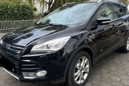 Ford Kuga 182.375 km 7.450 € Bielefeld 33647