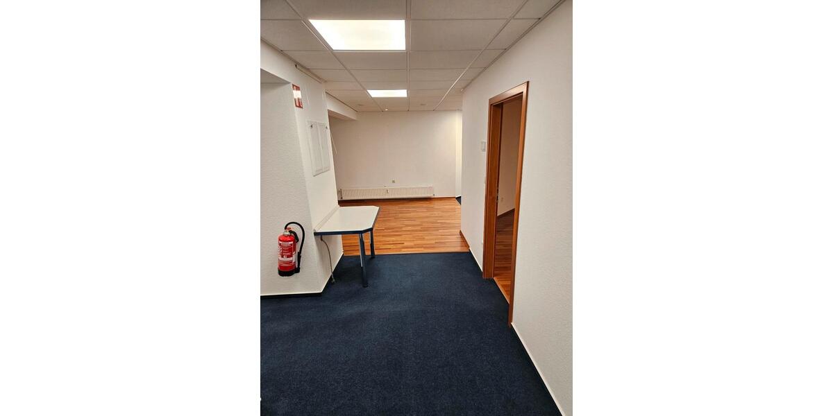 Gewerbeobjekt Salzkotten - 1.799&euro; | Angebot:25948883