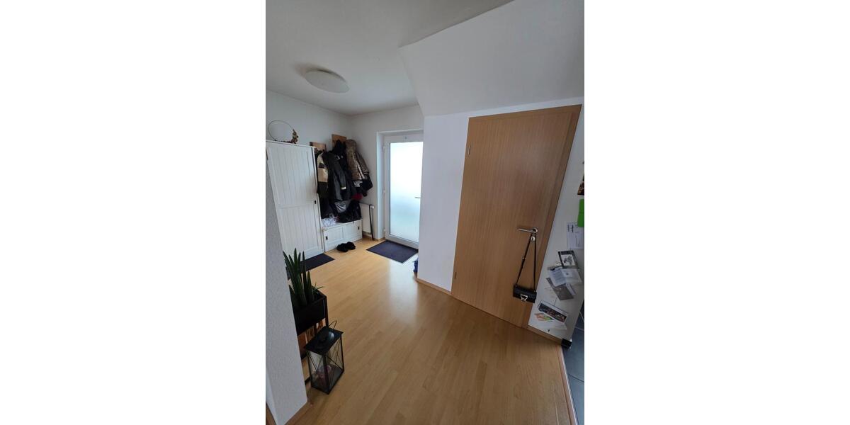 Dachgeschoßwohnung Bad Lippspringe - 2 Zimmer, 78 m&sup2;, 975&euro; | Angebot:24767201