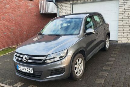 VW Tiguan 79.544 km 9.200 &euro; Büren 33142
