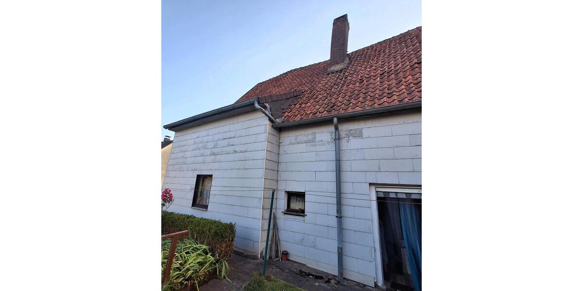 Einfamilienhaus Bad Driburg - 4 Zimmer, 730 m&sup2;, 126.000&euro; | Angebot:27426535