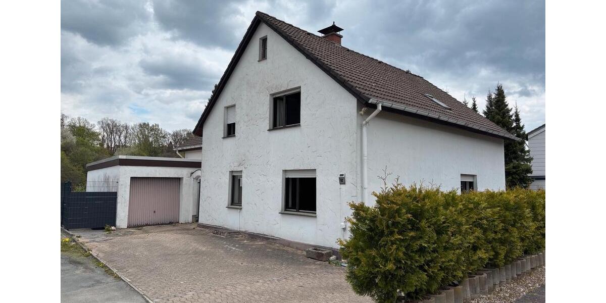 Mehrfamilienhaus, Wohnhaus Detmold Hiddesen - 7 Zimmer, 170 m&sup2;, 220.000&euro; | Angebot:26689203