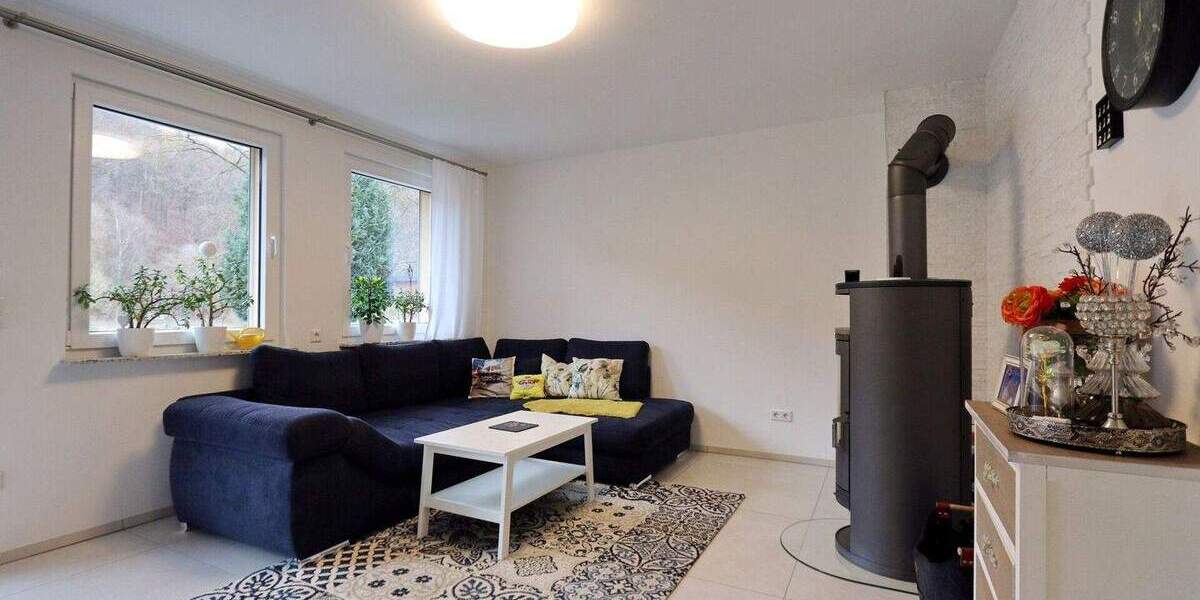 Reihenmittelhaus Marsberg / Niedermarsberg Niedermarsberg - 4 Zimmer, 80 m&sup2;, 160.000&euro; | Angebot:25701939
