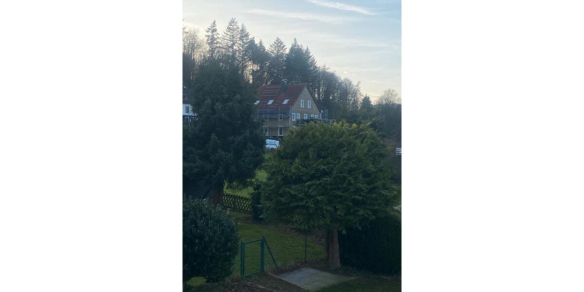 100 qm Eigentumswohnung in Detmold-Hiddesen, ruhige Premiumlage ! 4 zimmer