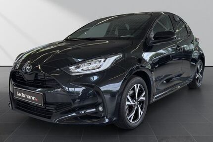 Toyota Yaris 10.000 km 22.950 &euro; Paderborn 33104