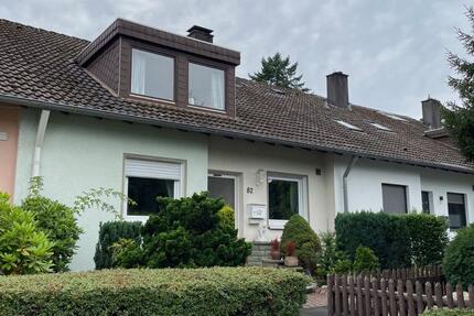Reihenhaus Sennestadt mit Garage und Garten