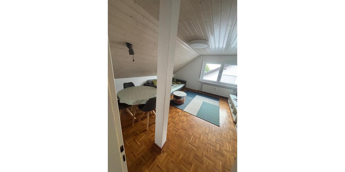 Dachgeschoßwohnung Paderborn Neuenbeken - 3 Zimmer, 62 m&sup2;, 589&euro; | Angebot:27577036
