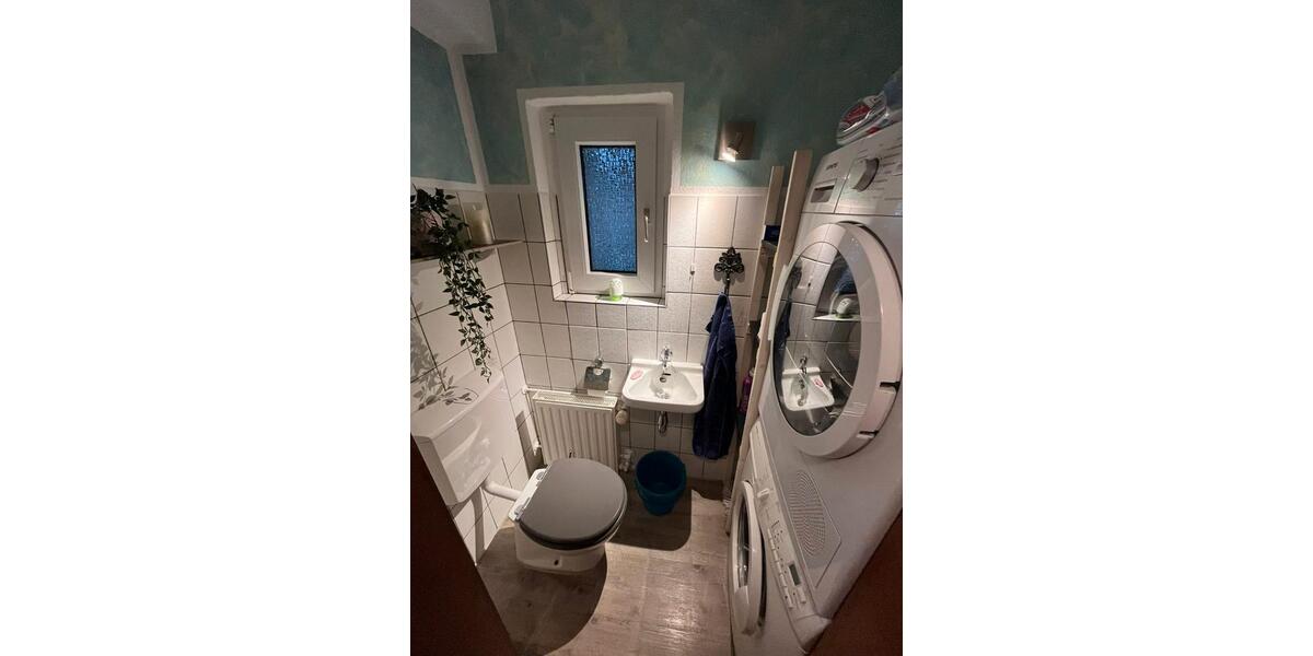 Einfamilienhaus Bad Lippspringe - 4 Zimmer, 95 m&sup2;, 900&euro; | Angebot:27615773