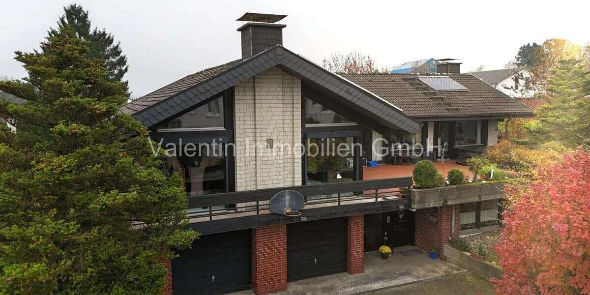 Einfamilienhaus Horn-Bad Meinberg Bad Meinberg - 7 Zimmer, 298 m&sup2;, 498.000&euro; | Angebot:23798389