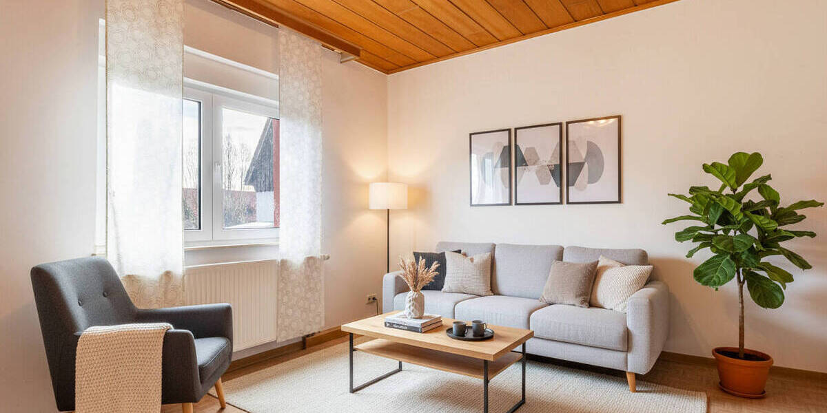 Einfamilienhaus Marsberg / Meerhof Meerhof - 9 Zimmer, 295 m&sup2;, 349.000&euro; | Angebot:26028204