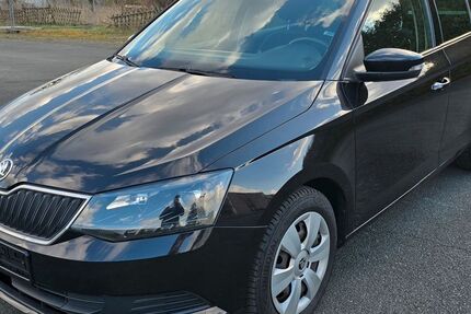 Skoda Fabia 81.078 km 9.499 &euro; Horn-Bad Meinberg 32805