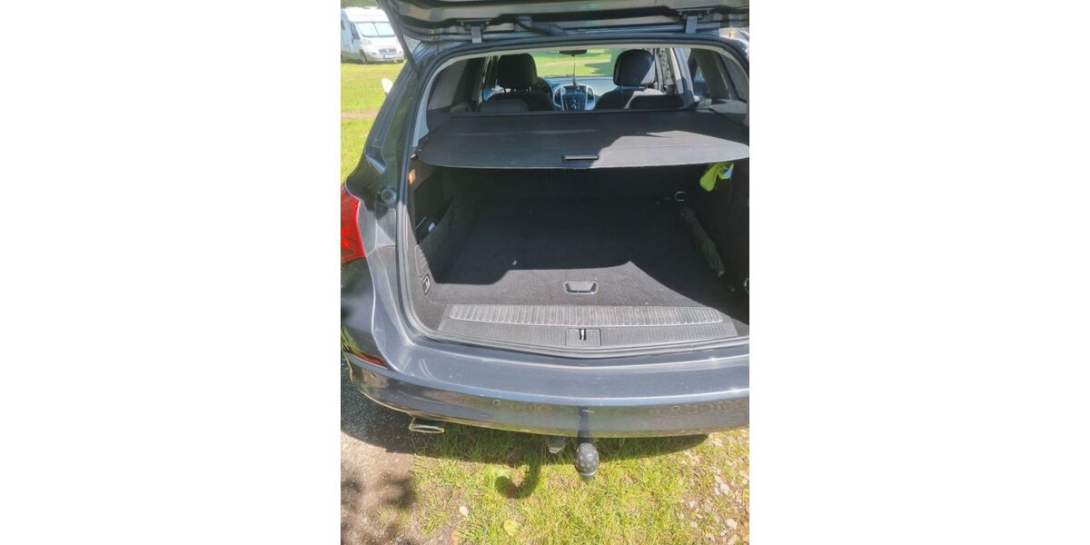 Opel Astra 219.000 km 3.750 &euro; Paderborn 33104