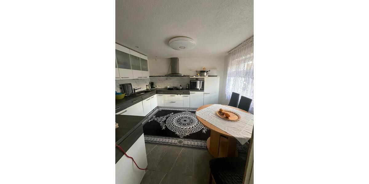 Einfamilienhaus Brakel - 7 Zimmer, 174 m&sup2;, 145.000&euro; | Angebot:25830575