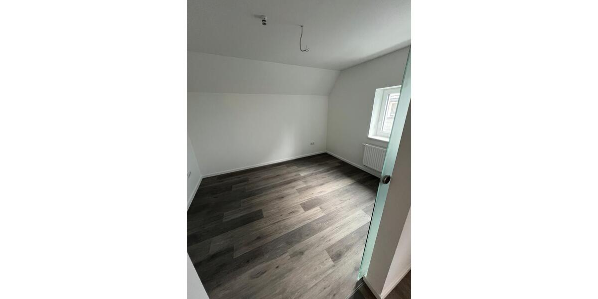 Etagenwohnung Brakel - 3 Zimmer, 68 m&sup2;, 850&euro; | Angebot:26267494