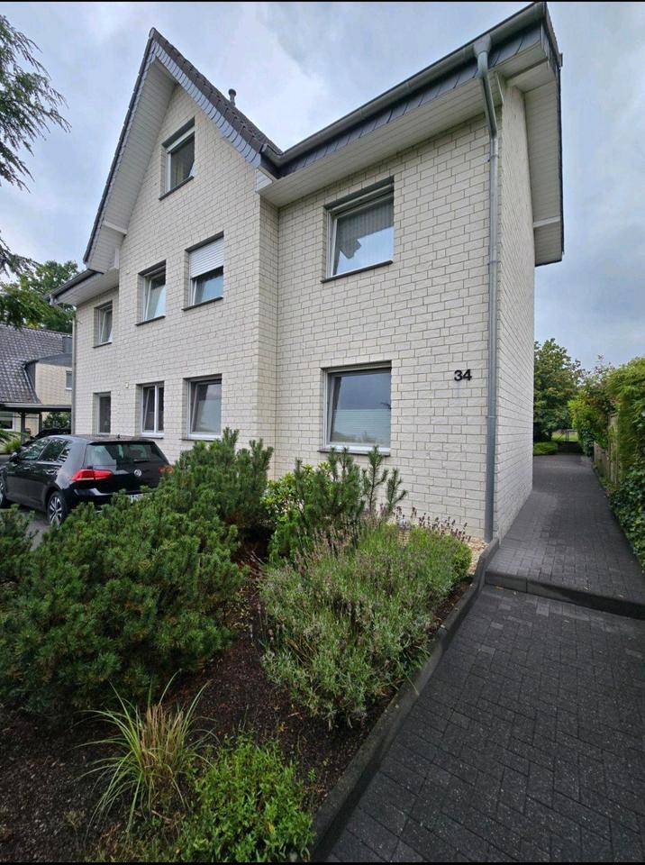 2-Zimmer-Wohnung im gepflegten 5-Parteien-Haus in Bielefeld zimmer