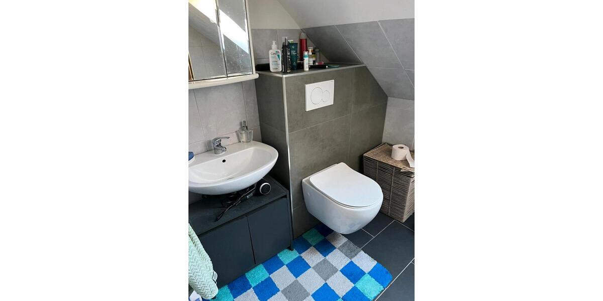 Dachgeschoßwohnung Paderborn Univiertel - 3 Zimmer, 96 m&sup2;, 910&euro; | Angebot:26413879