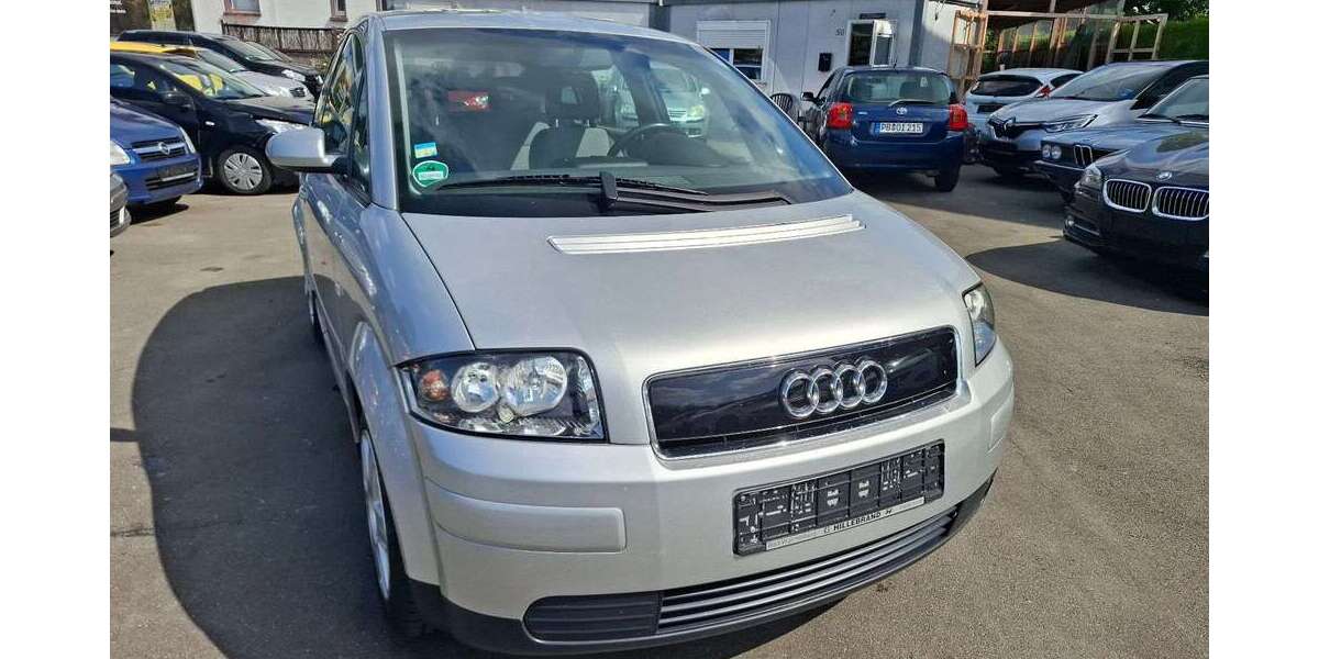 Audi A2 141.000 km 2.490 &euro; Paderborn 33100