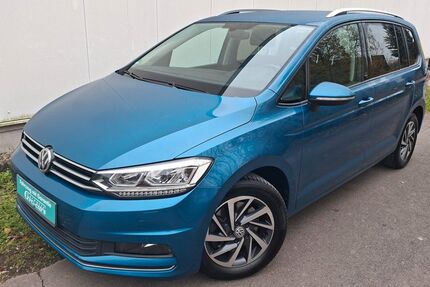 VW Touran 107.481 km 17.999 € Detmold 32758
