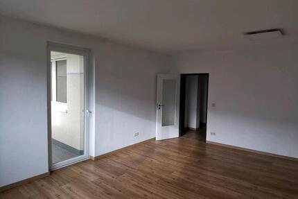 Wohnung Paderborn Neuenbeken - 4 Zimmer, 81 m&sup2;, 950&euro; | Angebot:25282893