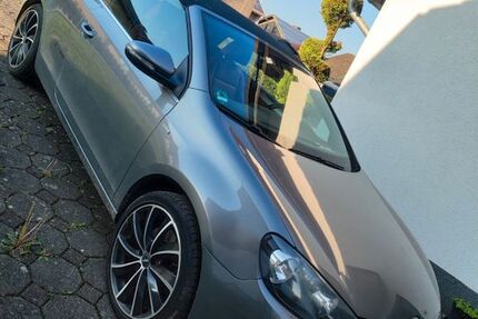 VW Golf 128.500 km 8.900 &euro; Nieheim 33039