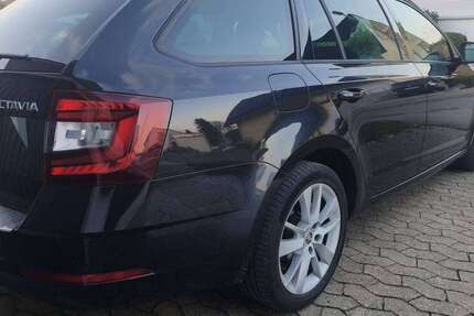 Skoda Octavia 128.000 km 13.950 &euro; Detmold, Stadt 32760