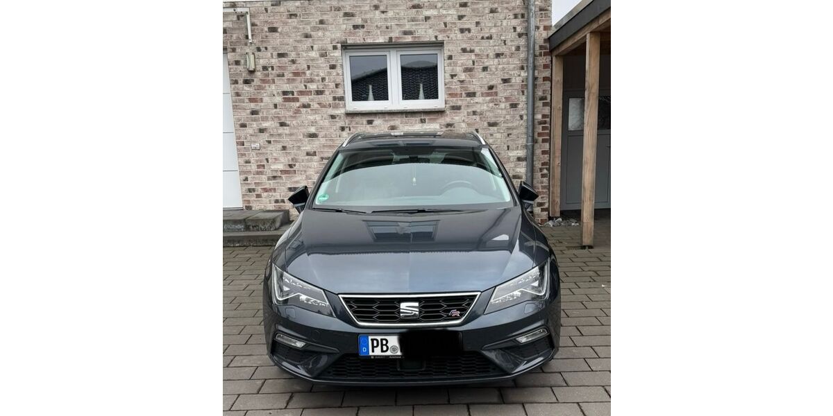 Seat Leon 138.000 km 15.349 &euro; Büren 33142