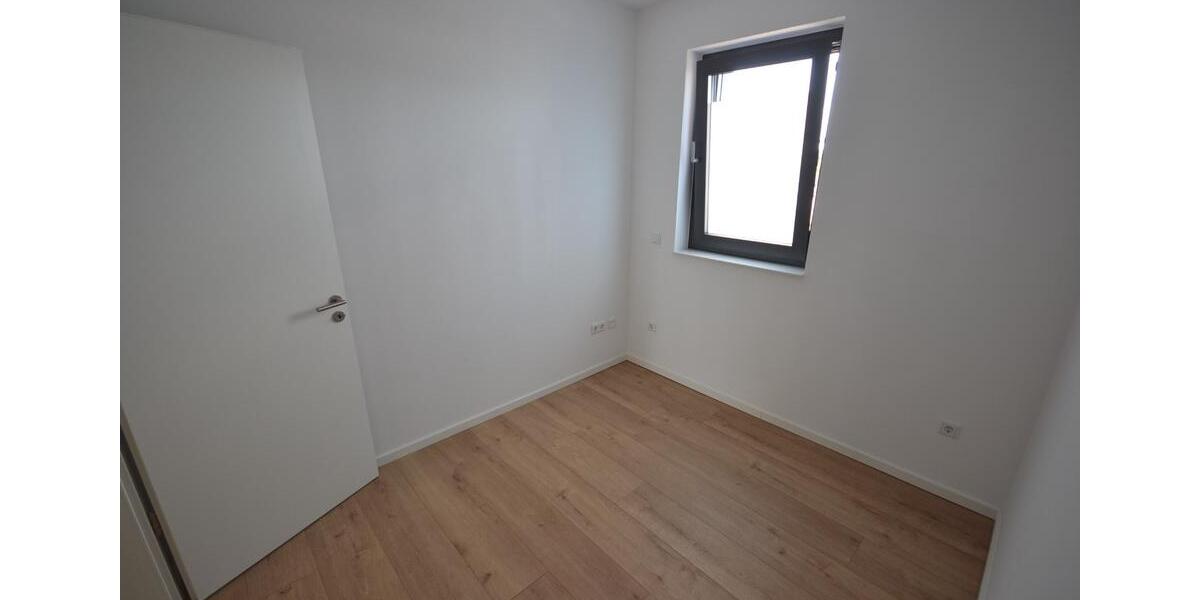 Dachgeschoßwohnung Salzkotten - 3 Zimmer, 105 m&sup2;, 1.195&euro; | Angebot:25253841